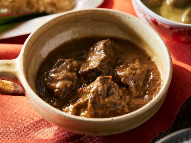 【迎春】 4種の味わい食べ比べ アジアンカレーセット <4食分>