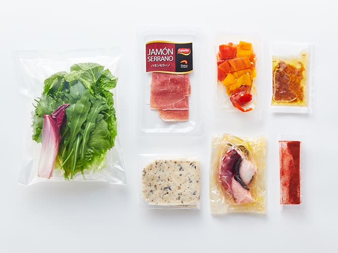 バルセロナを味わうサラダセット【スペインのワイン付き】 <2人前>