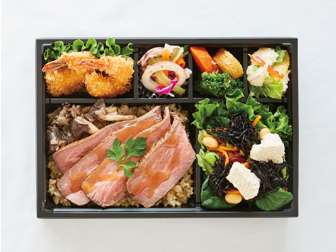 サラダと愉しむ 牛肉グリルbento