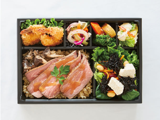 サラダと愉しむ 牛肉グリルbento