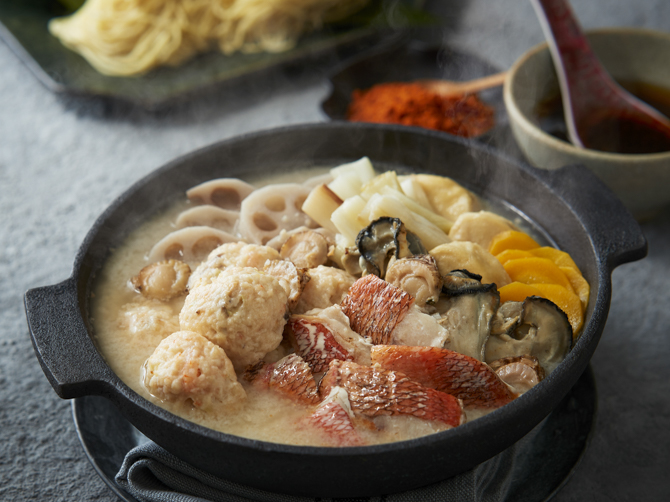 【迎春】 贅沢な旨み愉しむ 海鮮白湯鍋 ＜2～3人前＞