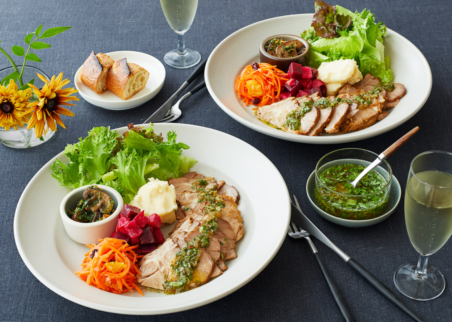 スパイス香るローストポーク&4種デリのバル風サラダ